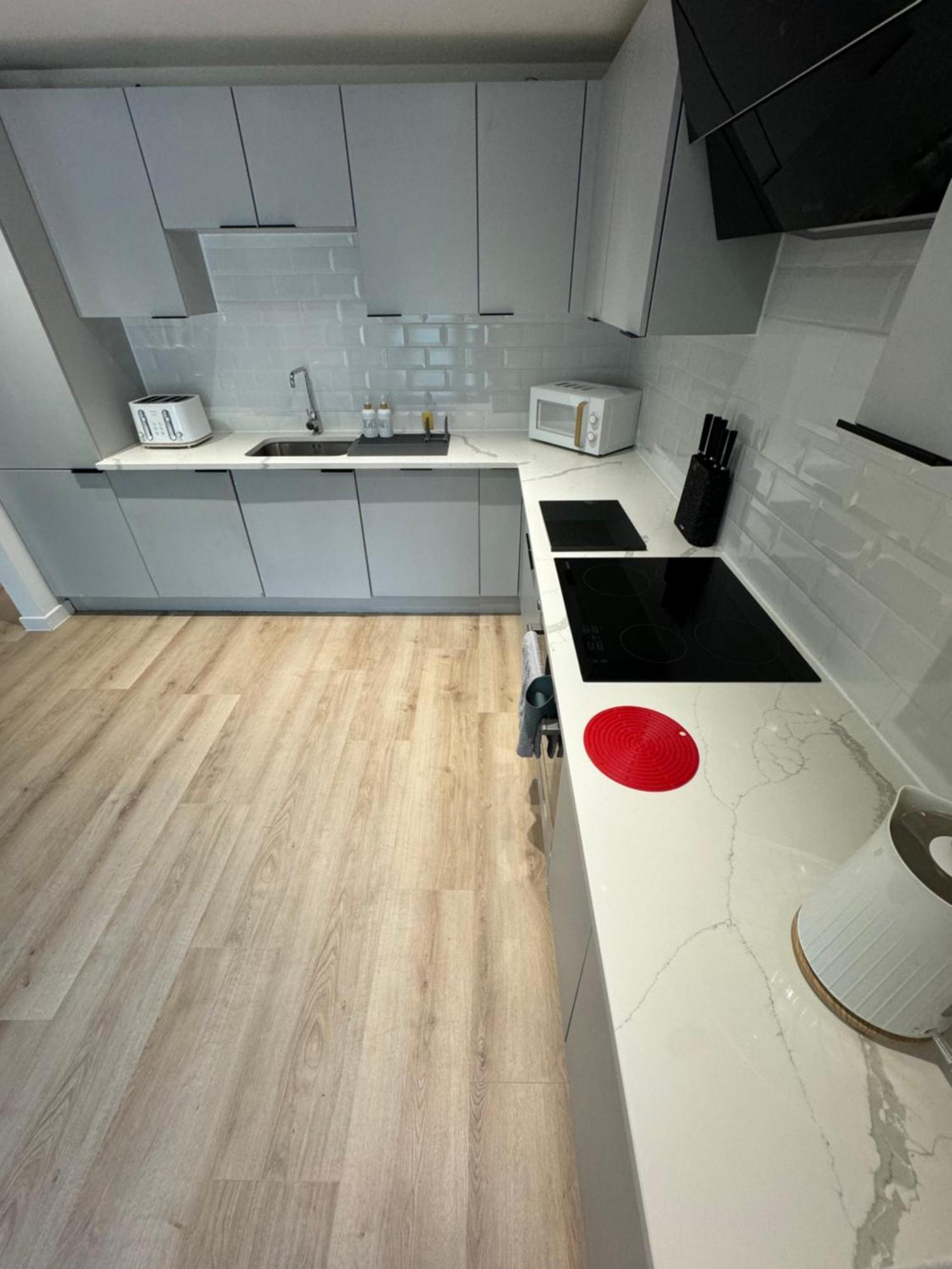 Km Granton Apartment Edinburg Exteriör bild